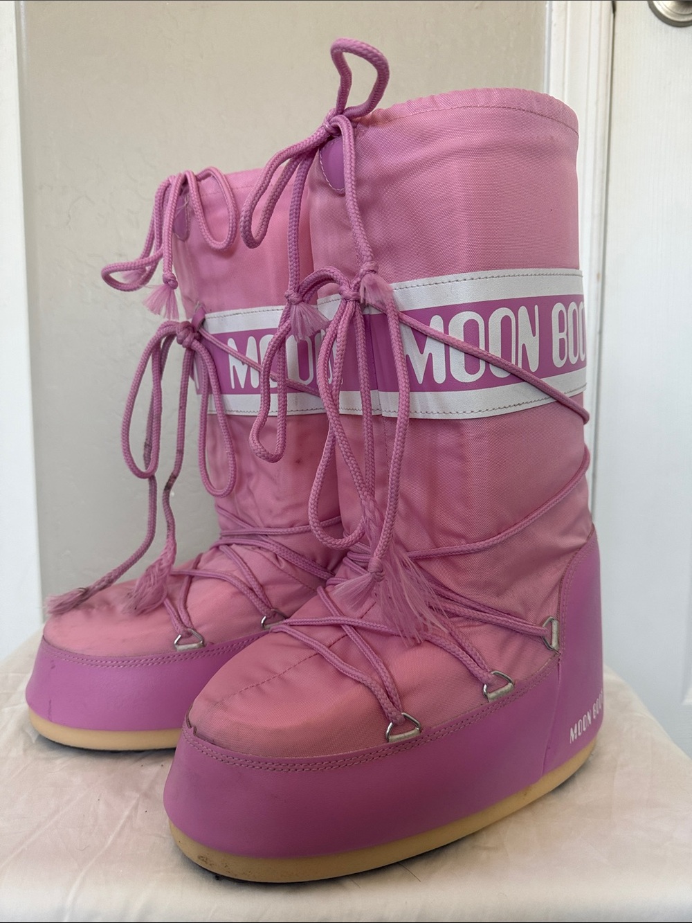 Moon Boot Pink Women's Winter Lace-Up Snow Boots